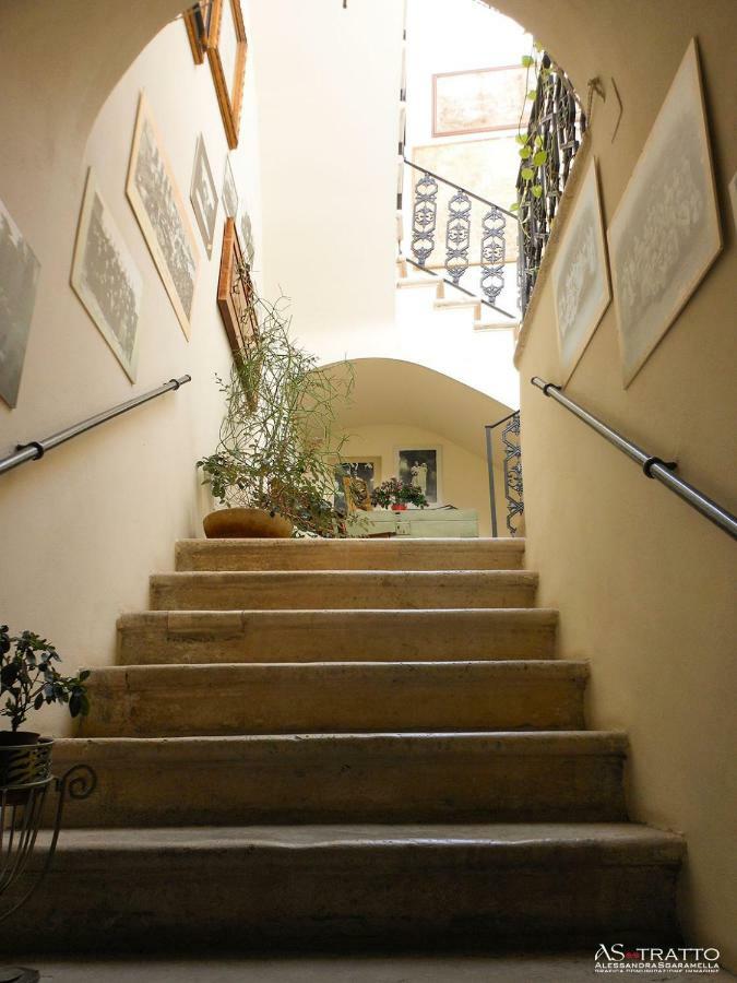 比通托Palazzo Antica Via Appia住宿加早餐旅馆 外观 照片